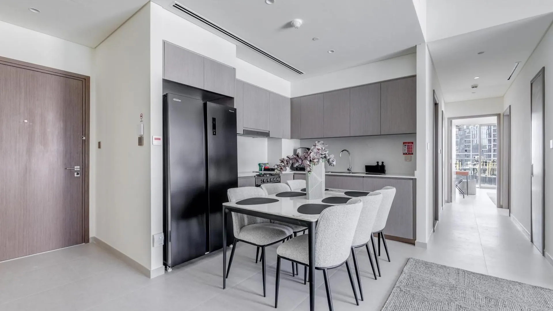 Grande Signature Residence - 2Br Modern Luxury 두바이 아랍에미리트