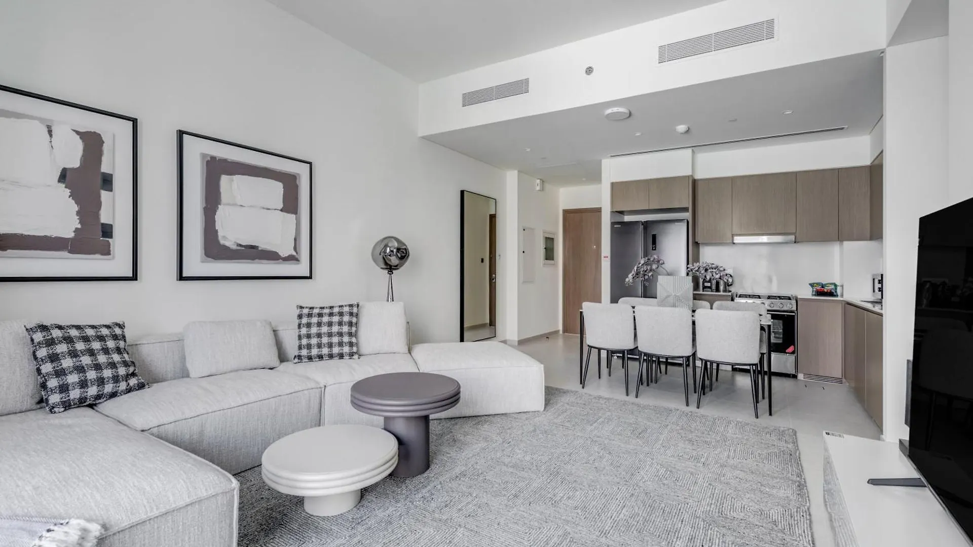 Grande Signature Residence - 2Br Modern Luxury 두바이 0*,  아랍에미리트